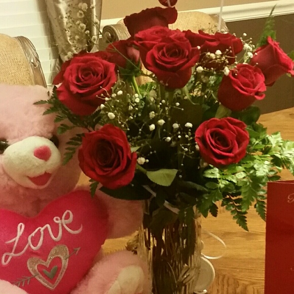 Meet your Posher, Stephanie - Picture 1 of 1